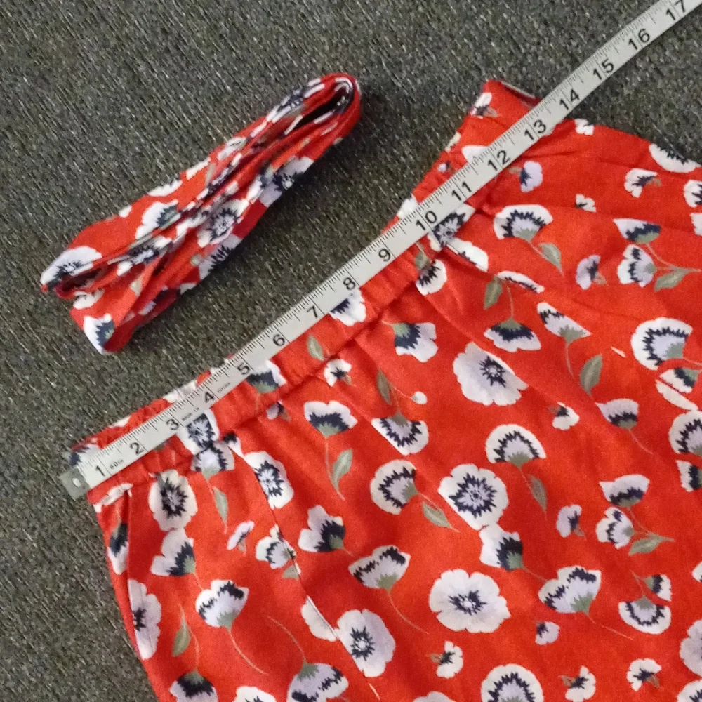 🆕️🌹J. Crew🌹- Red/Blue Floral Linen Blend Skirt w/Sash